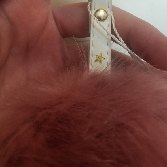 Free People Mauve pom keychain w/ Gold clasp - Picture 5 of 8